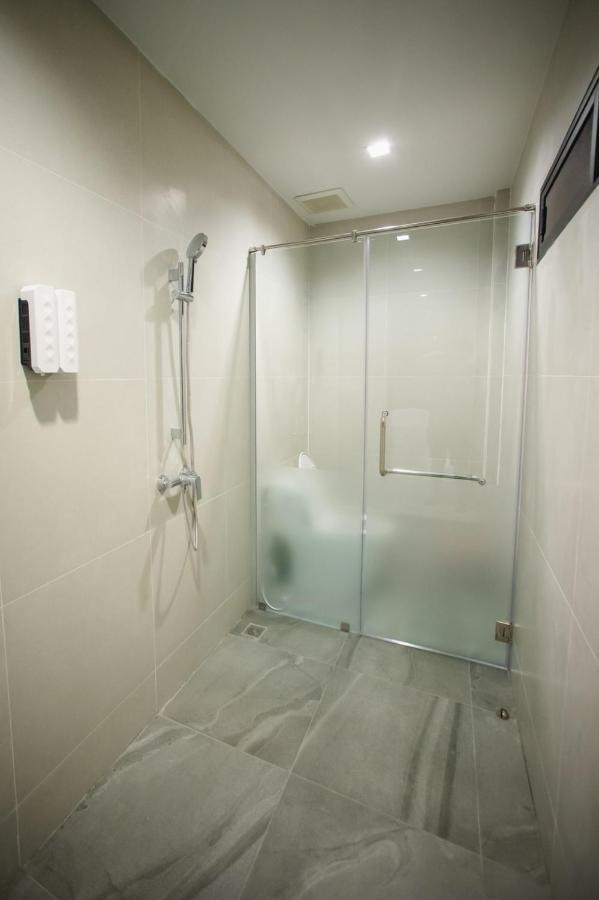 Grand Park Resort Bangkok Ngoại thất bức ảnh